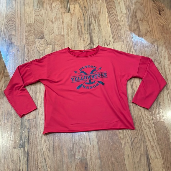 Source Unknown Tops - Women’s Size XL Lightweight long sleeve top Dutton Yellowstone Ranch Red Black